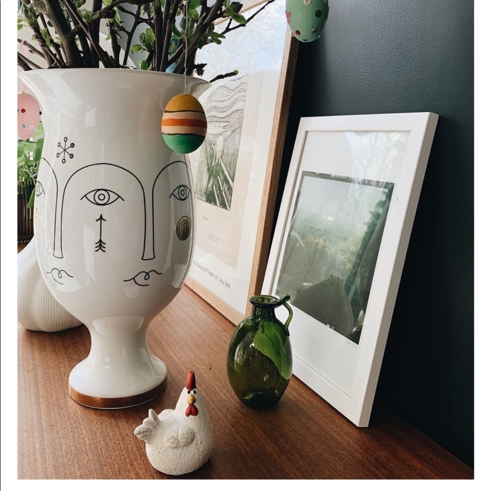 *Looking to buy” Jonathan Adler vase